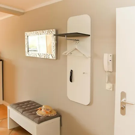 Zum Glückswinkel 5 Apartment *